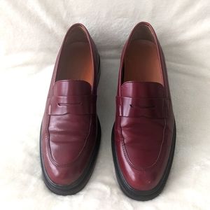 TOD'S PENNY LOAFERS.